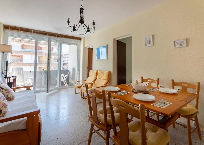 Piso Con Terraza A 50 Metros De La Playa