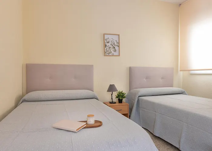 Piso Con Terraza A 50 Metros De La Playa Appartement *